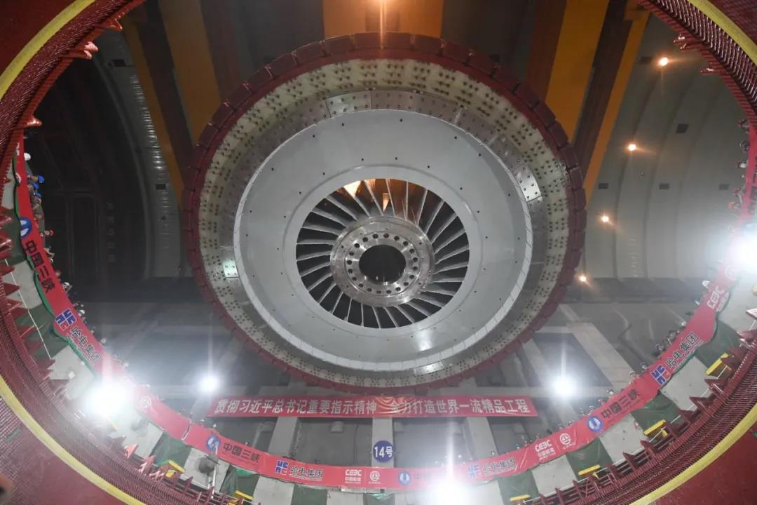 2E29B60834D1D598C750587292B_25B76F26_1637D.jpg?e= 谈球吧官网-相信品牌力量