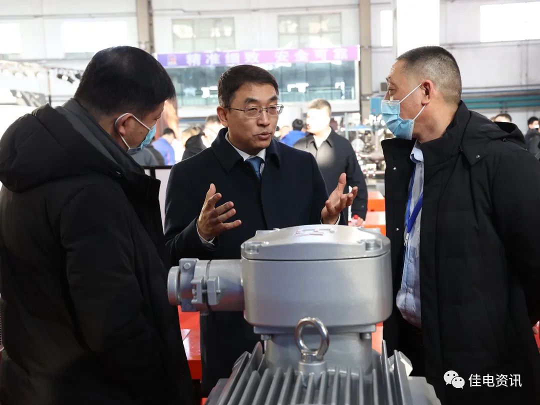 86B78C061168C7BA8272972EAE1_02D4C354_16F2C.jpg?e= 谈球吧官网-相信品牌力量